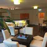 Alembra - Wein Style 3* Τρίερ