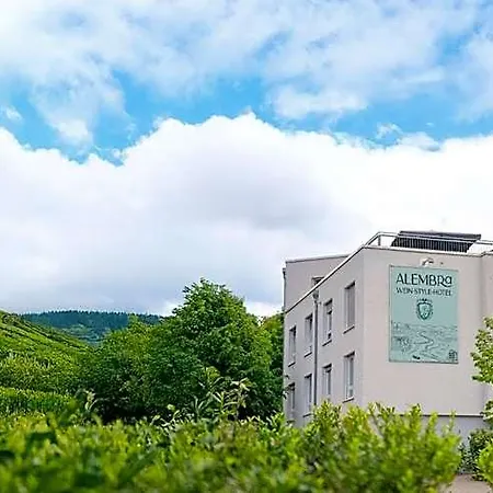 Alembra - Wein Style Hotel 3*
