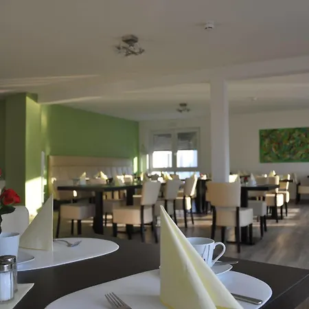 Alembra - Wein Style Hotel Trevír